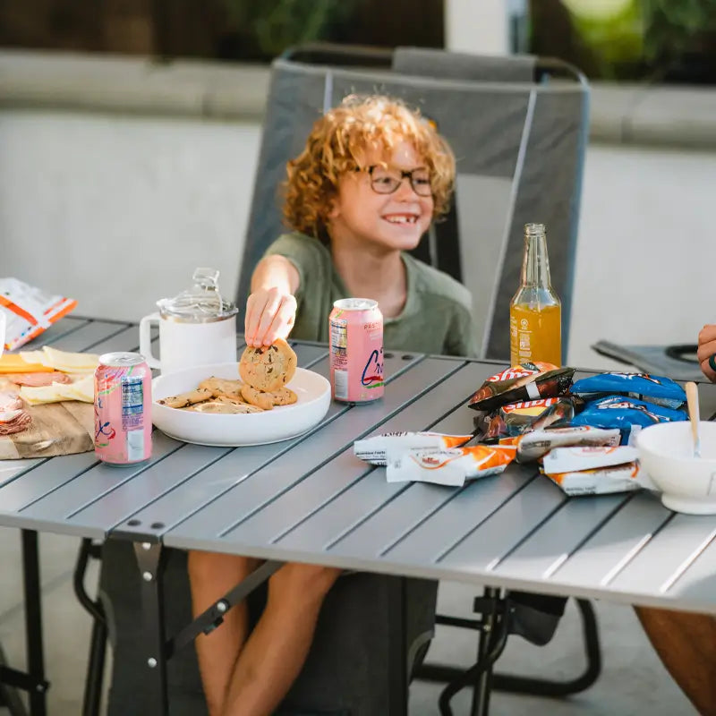 Slim-Fold Table - Fresh Style